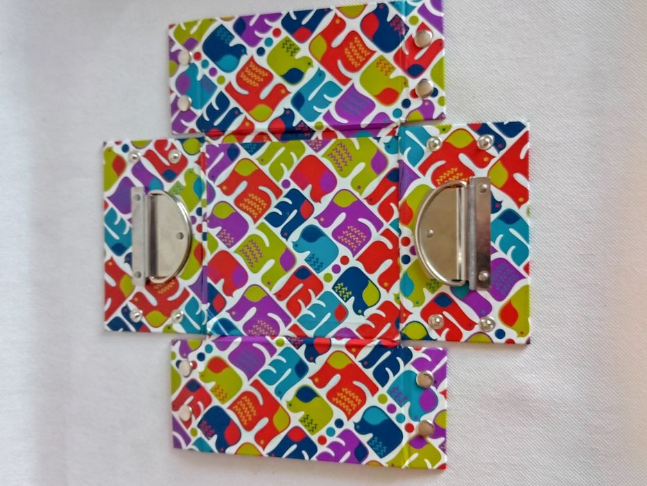 Dwa pudełka składane