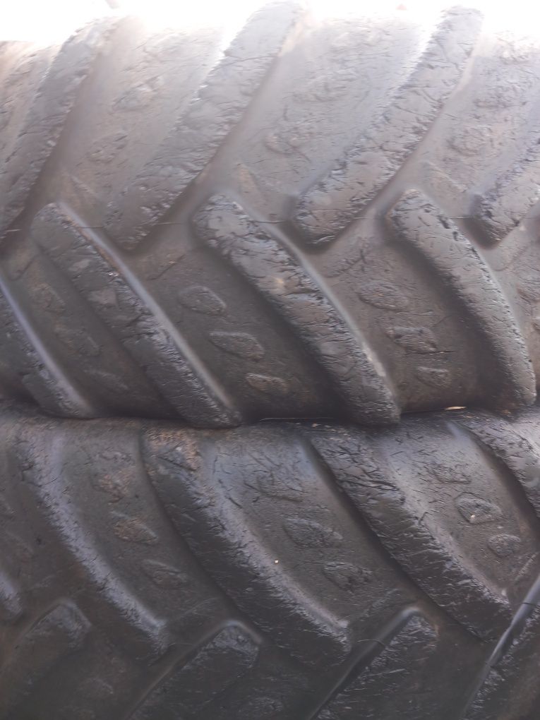 Sprzedam opony 650/65 R38