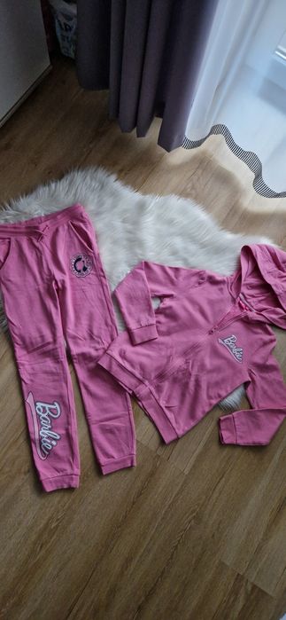 Dres barbie dla dziewczynki r.134