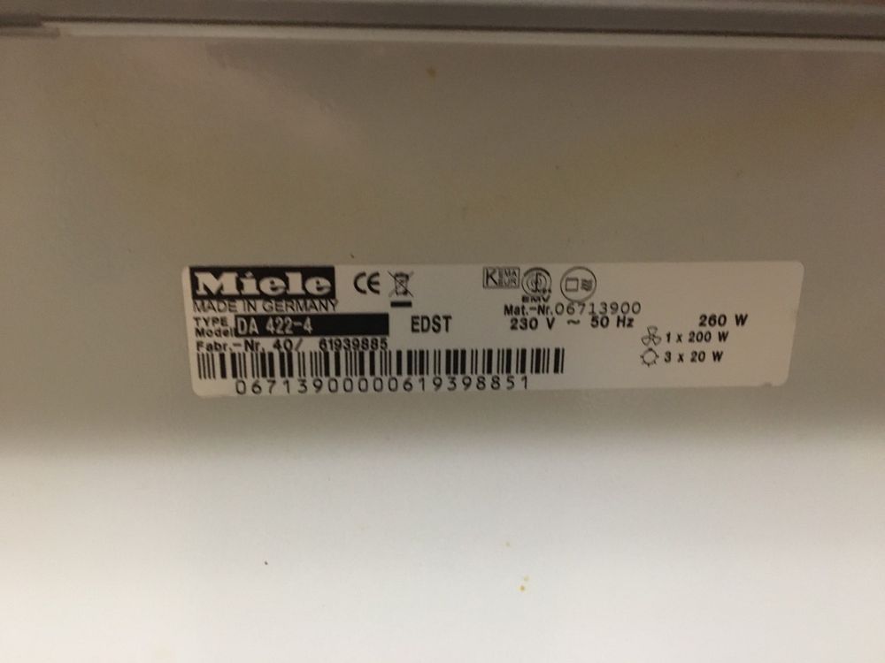 Кухонна витяжка MIELE DA 422-4