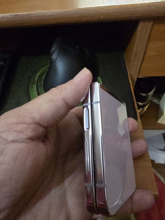 Samsung Z flip 5 com garantia