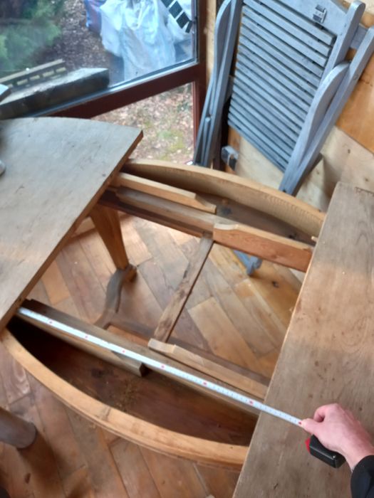 Stół zabytkowy dębowy