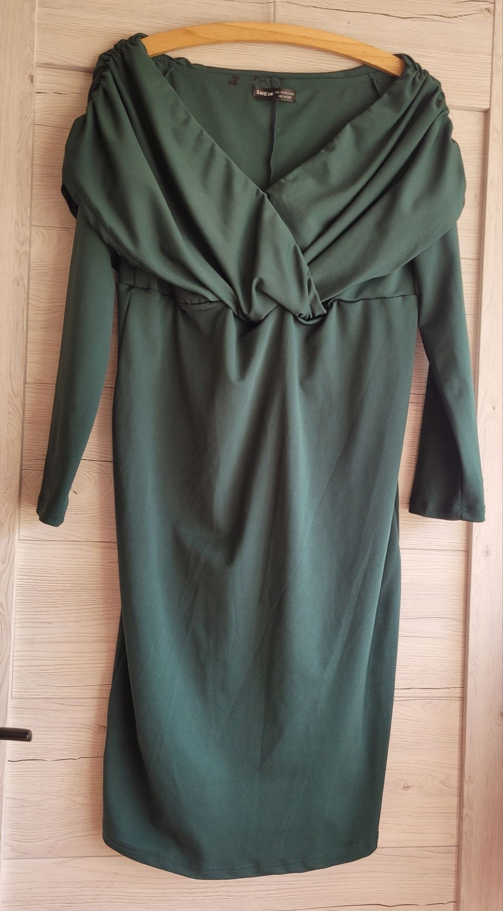 Elegancka sukienka szmaragdowa Shein L M