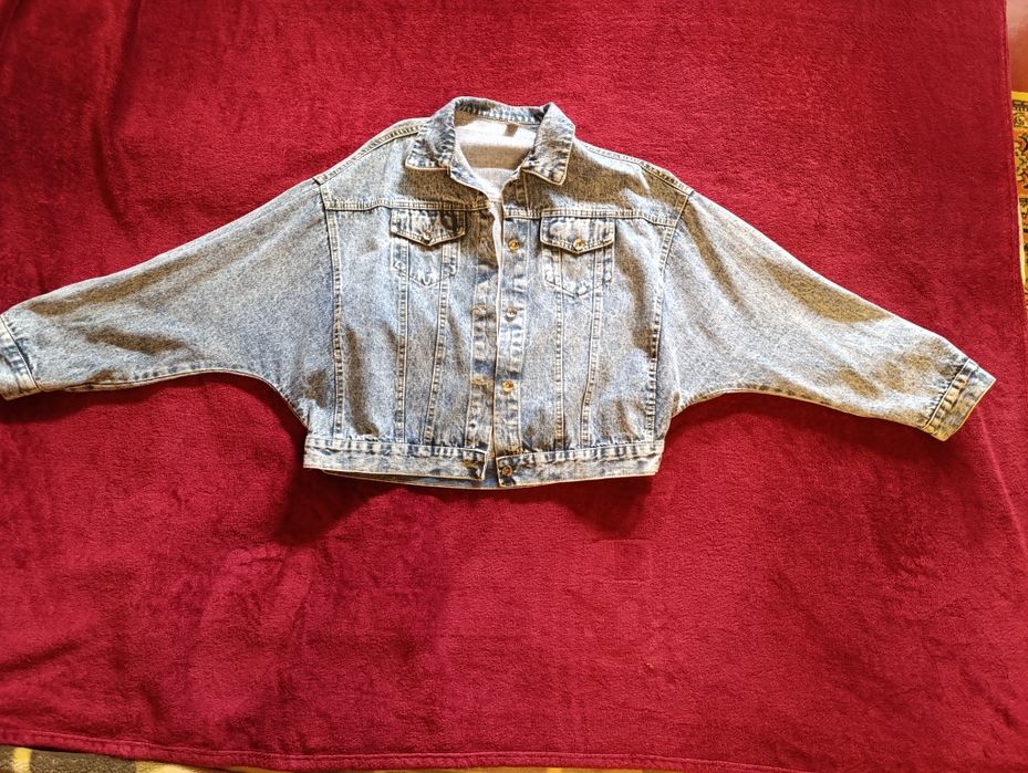 Куртка джинсова жіноча