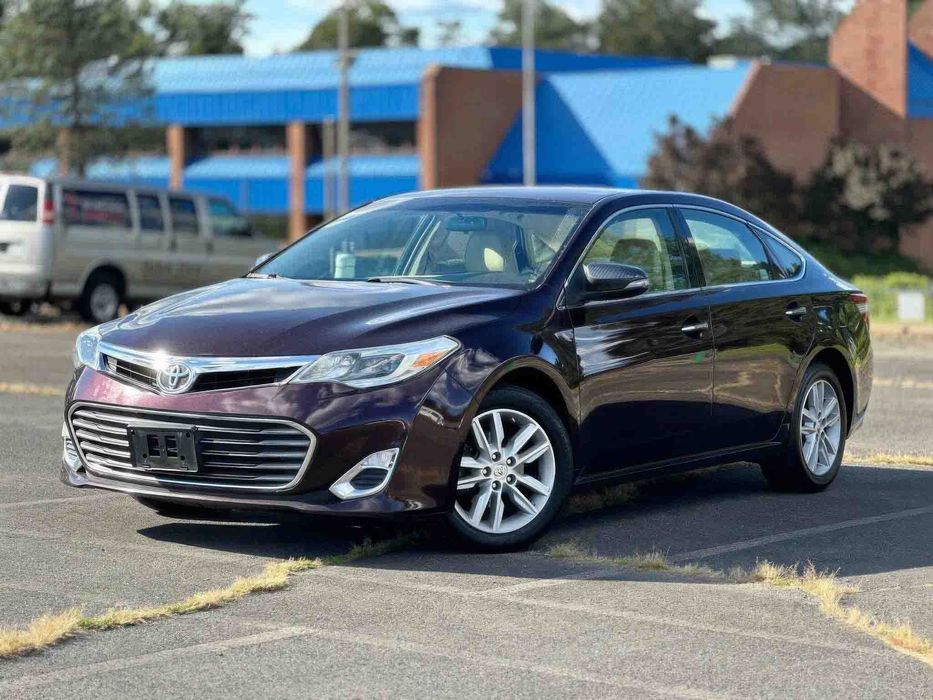 Toyota Avalon XLE Premium      2015