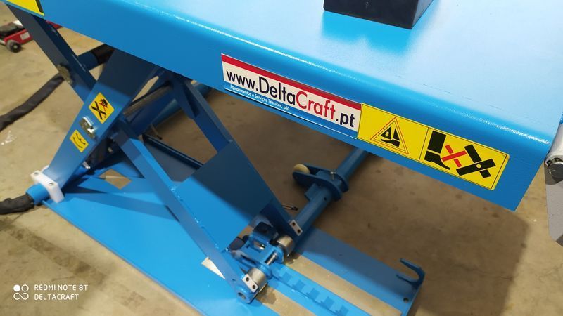 Detalhe automóvel (elevador de tesoura)