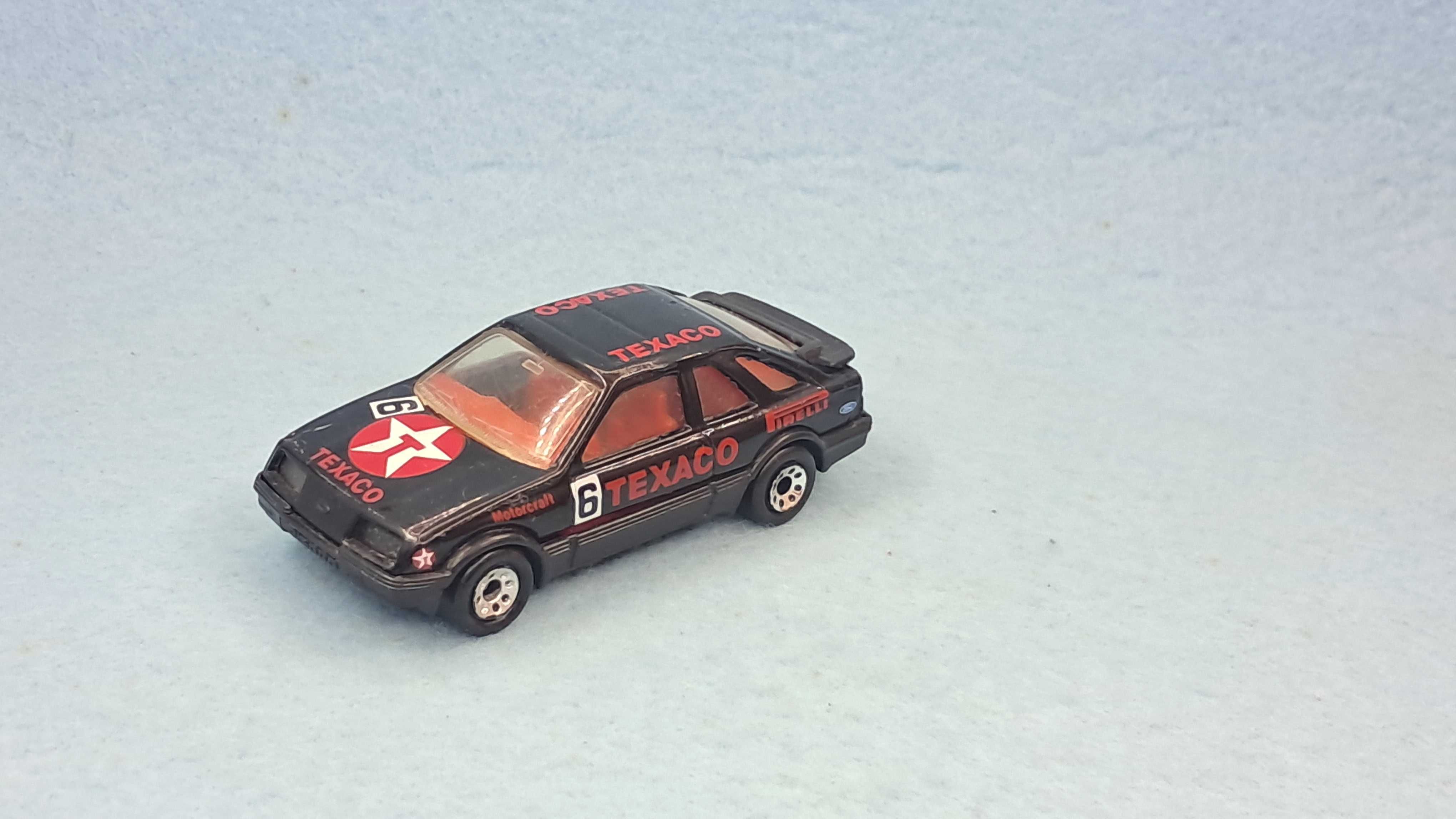 Miniatura antiga Matchbox Ford Sierra Texaco