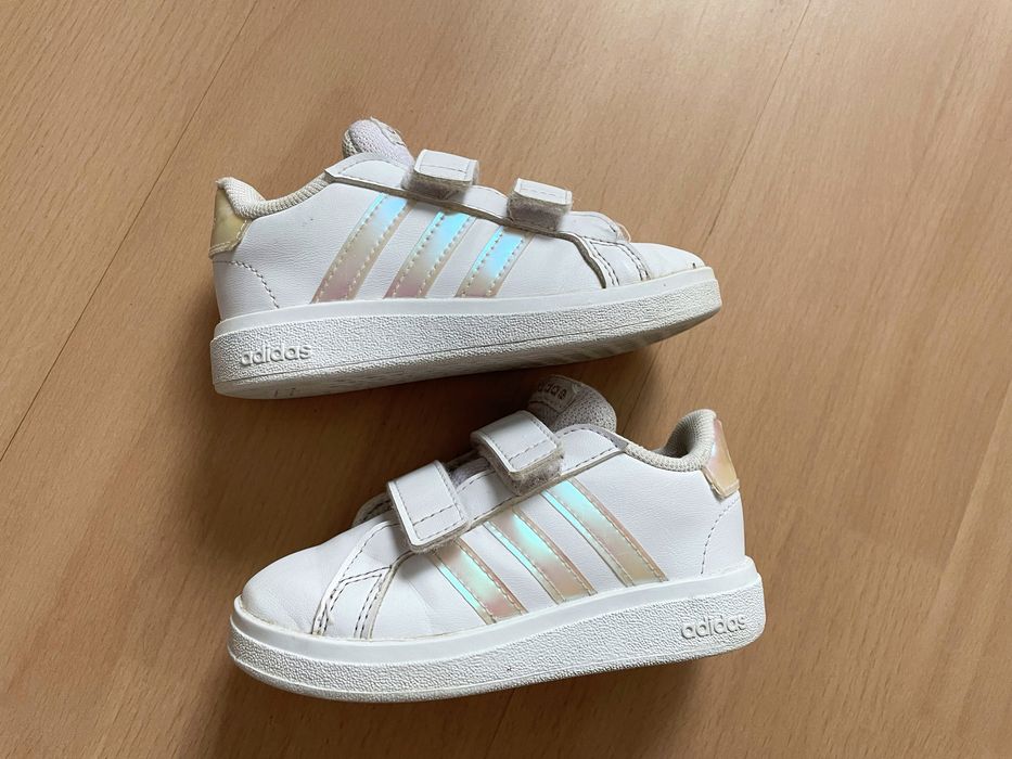 Кросівки / кеди Adidas