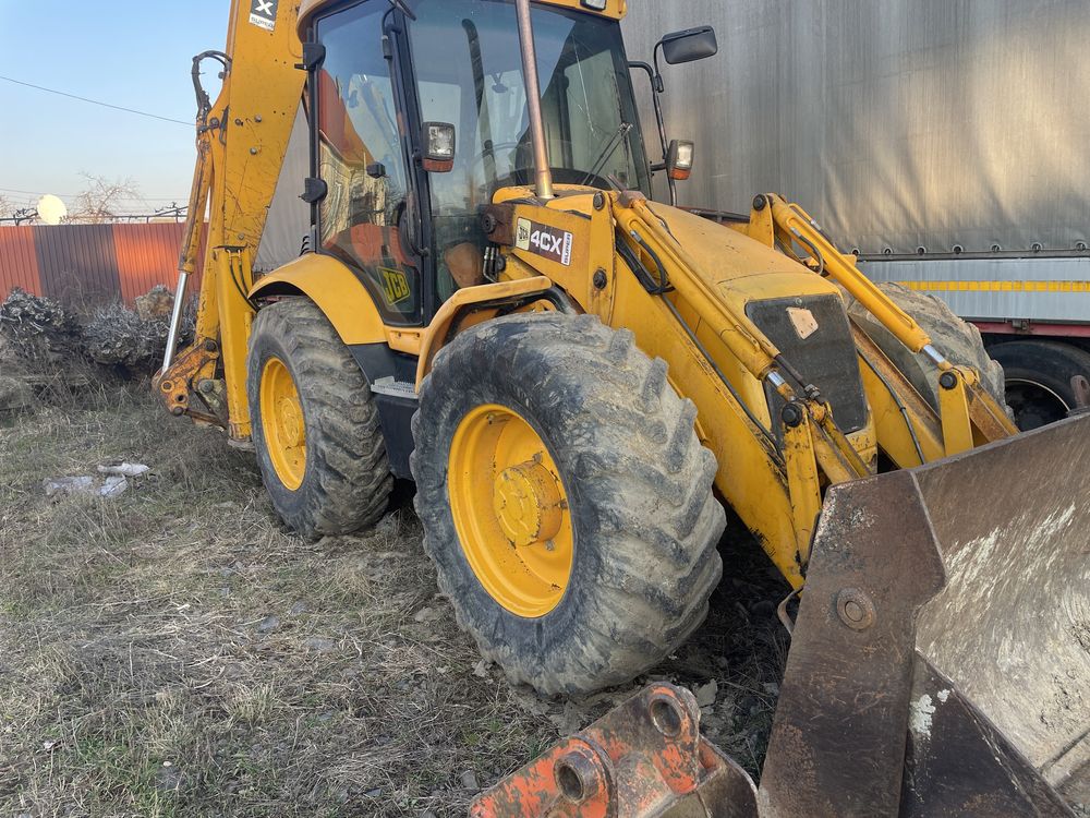 Екскаватор навантажувач JCB 4 cx super