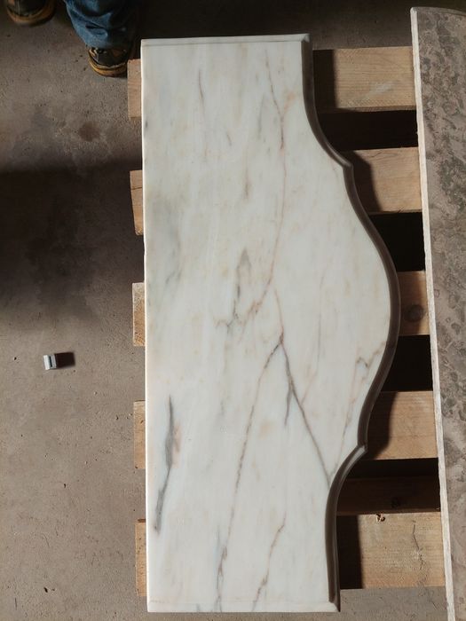 Pedras mármore de credências