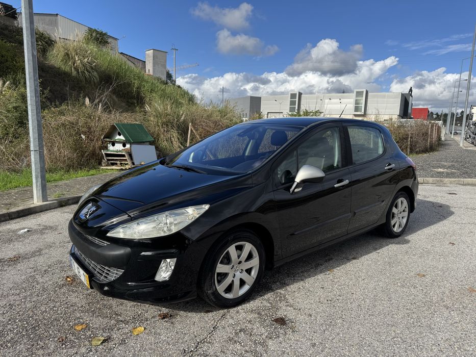 Peugeot 308 1.6 HDi • 2009 • Diesel