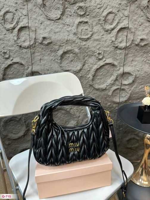 Torebka  damska torba Miu Miu 281015