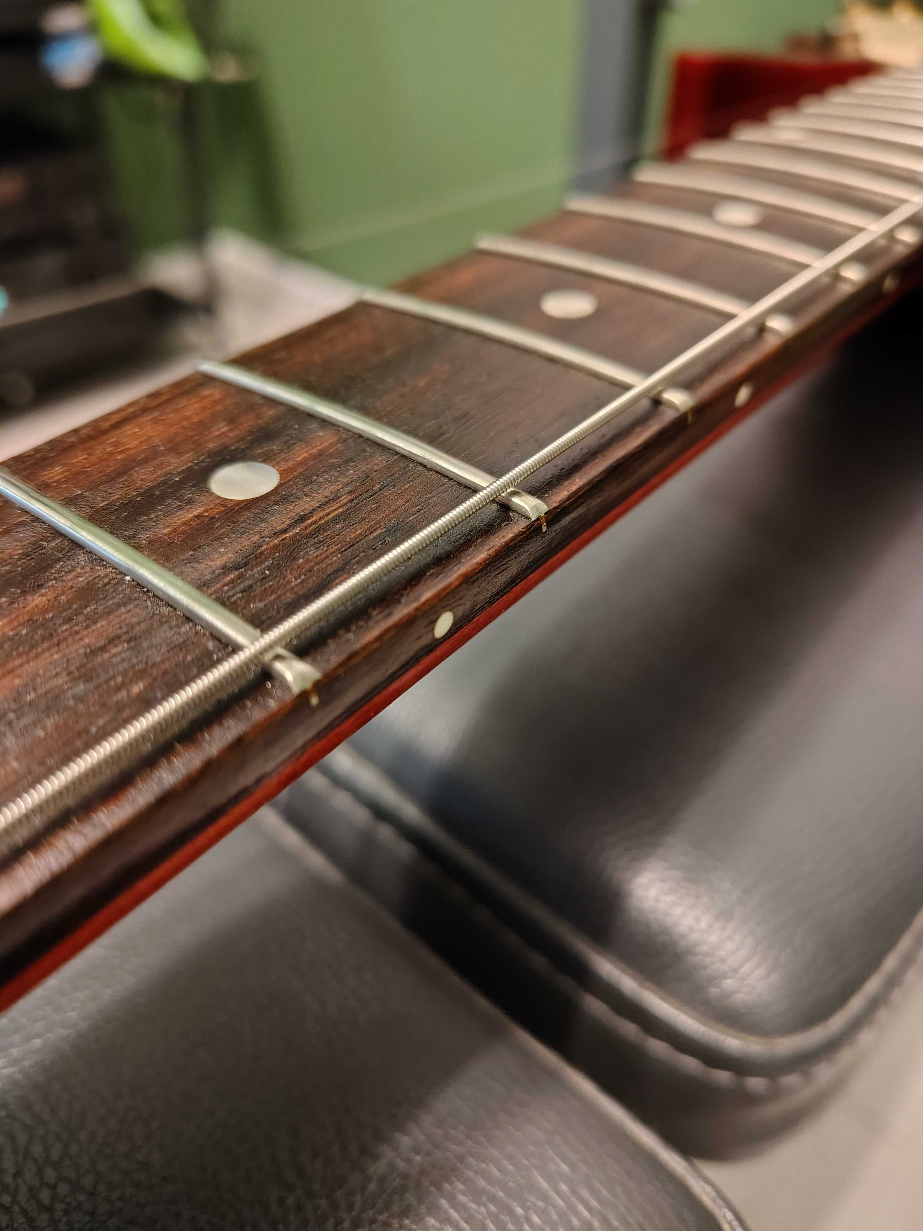 Gibson LesPaul Tribute 2019