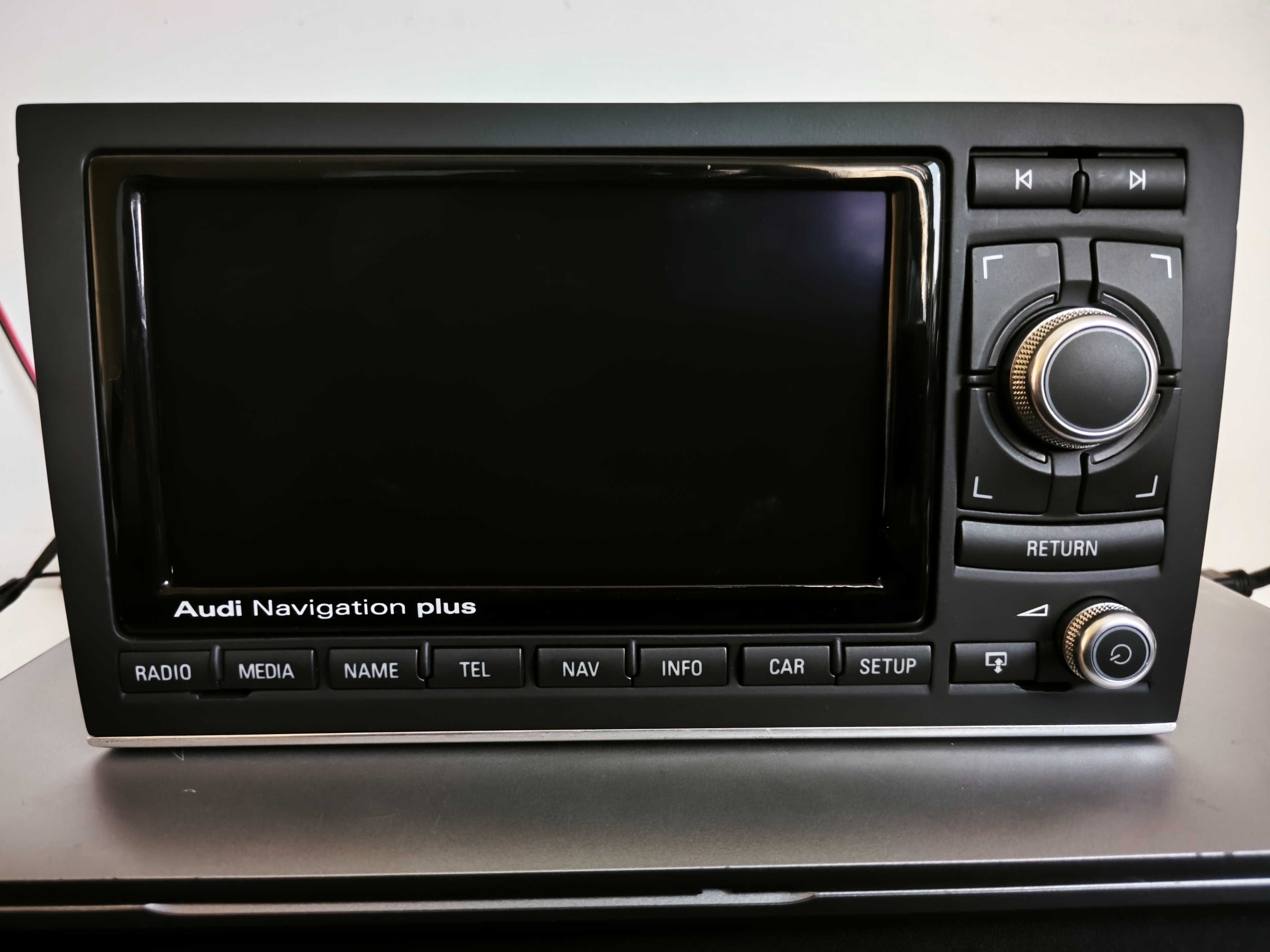 Radio nawigacja RNS-E LED Media System Exeo Audi A4 B6 B7 navigation