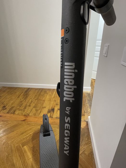 Електросамокат Segway Ninebot KickScooter ES series