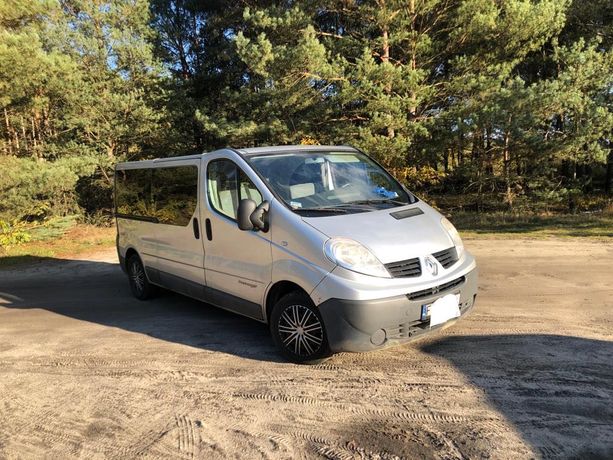 Sprzedam Renault Trafic 9os.