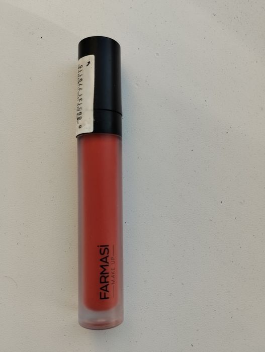 Рідка матова помада для губ