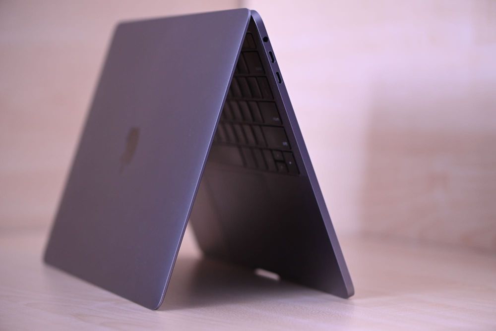 Ноутбук Apple MacBook Pro 2020 A2289 13 i5 8Gb 256Gb