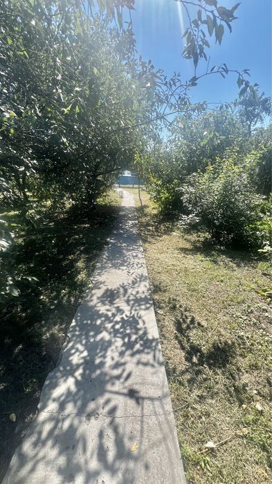 ТЕРМІНОВО! Продам будинок із зручностями в Узині