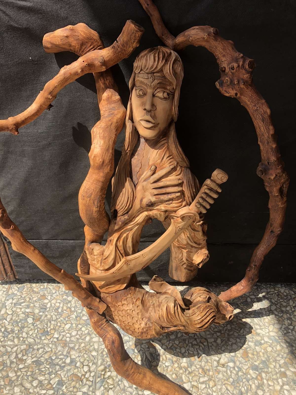 Вироби з коріння. Картина