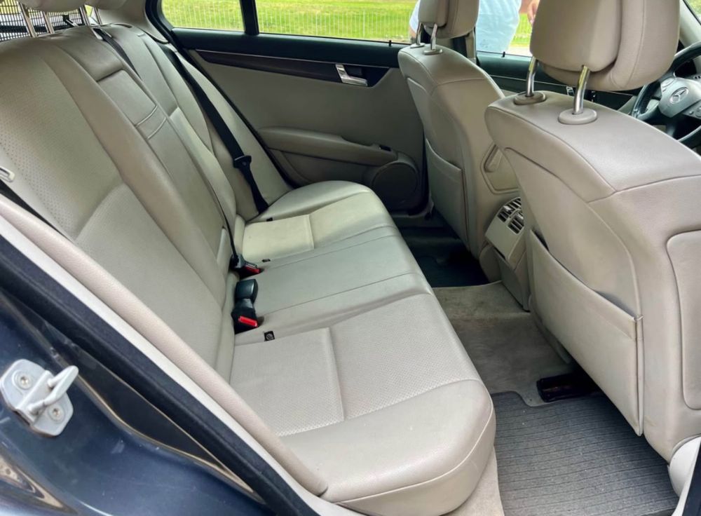 Mercedez-benz c220 ano 2008