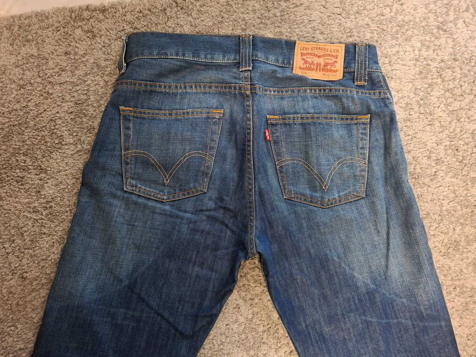 Oryginalne jeansy Levis 506 w rozmiarze W32 L34