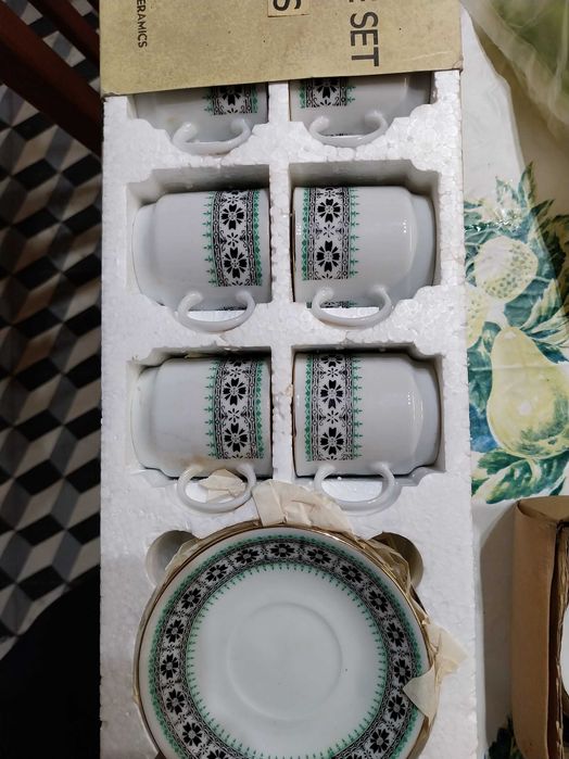 Conjunto de chavenas de café