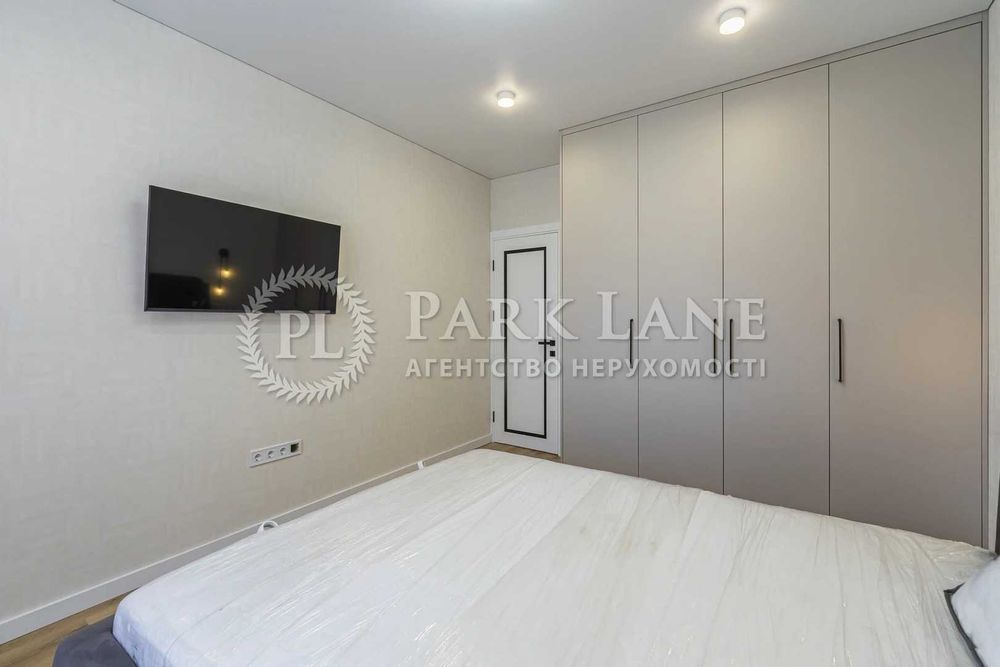 2-к Котарбінського (Кравченка), 24 Старт Шевченківський, Лук'янівська