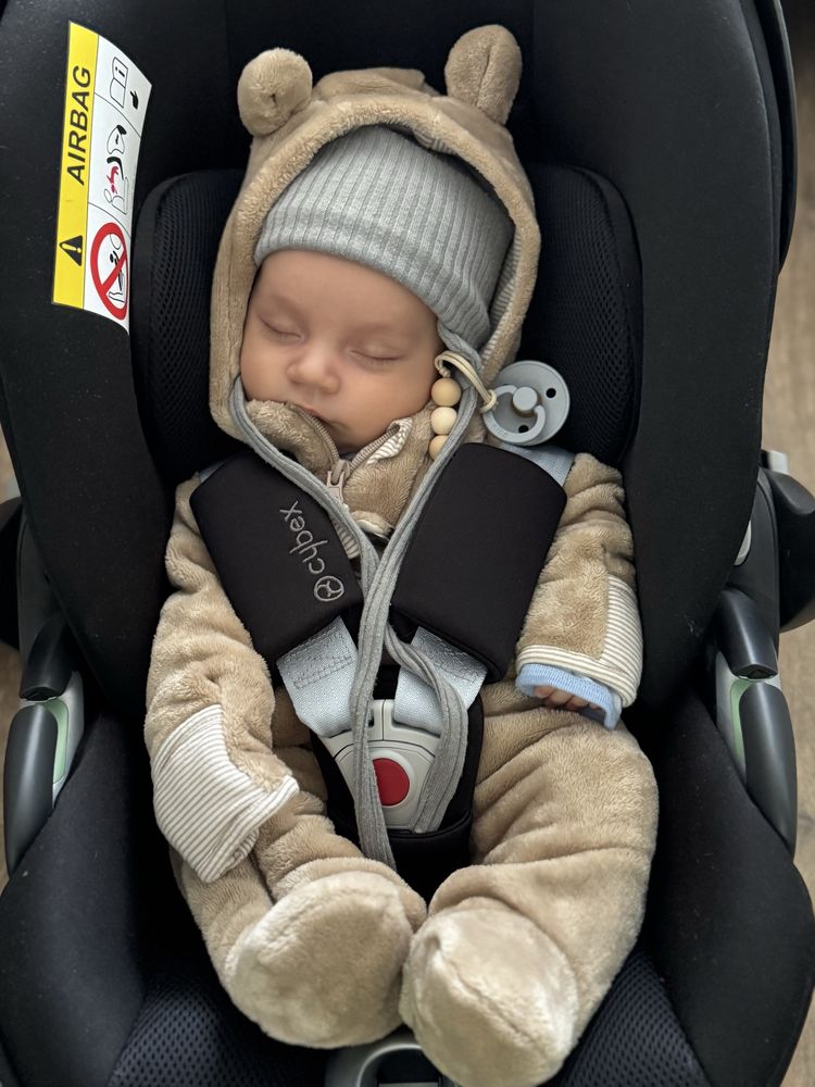 Автокрісло Cybex Cloud T i-Size Plus Sepia Black