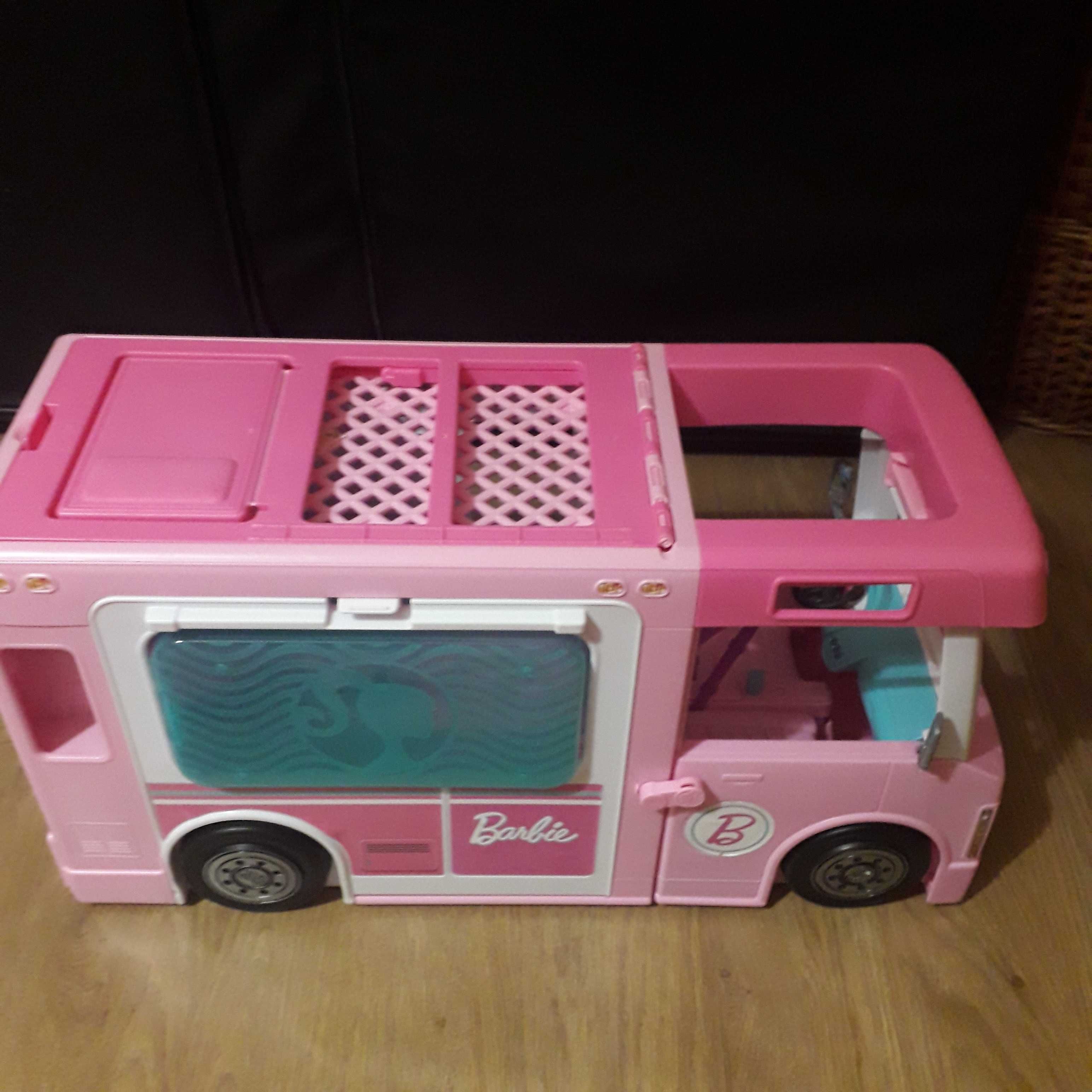 Barbie autocaravana nova
