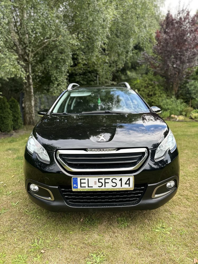 Peugeot 2008 1.6 benzyna + gaz, hak, automat, świetny stan