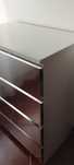Comoda malm branca com gavetas diferentes