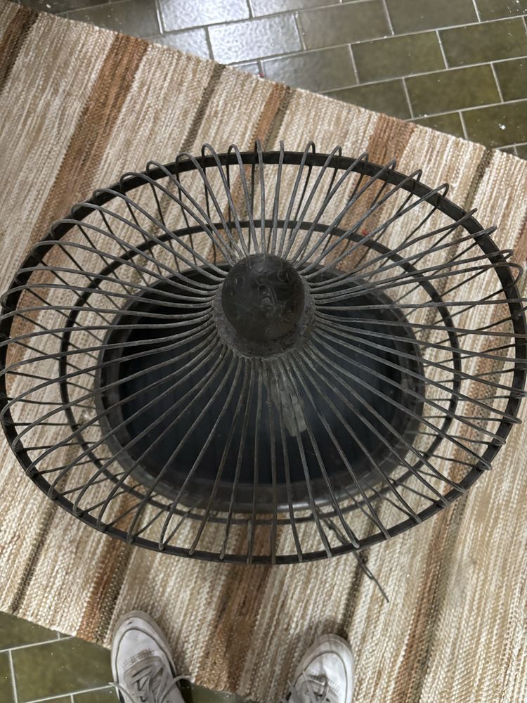 Gaiola em ferro de grande dimensao