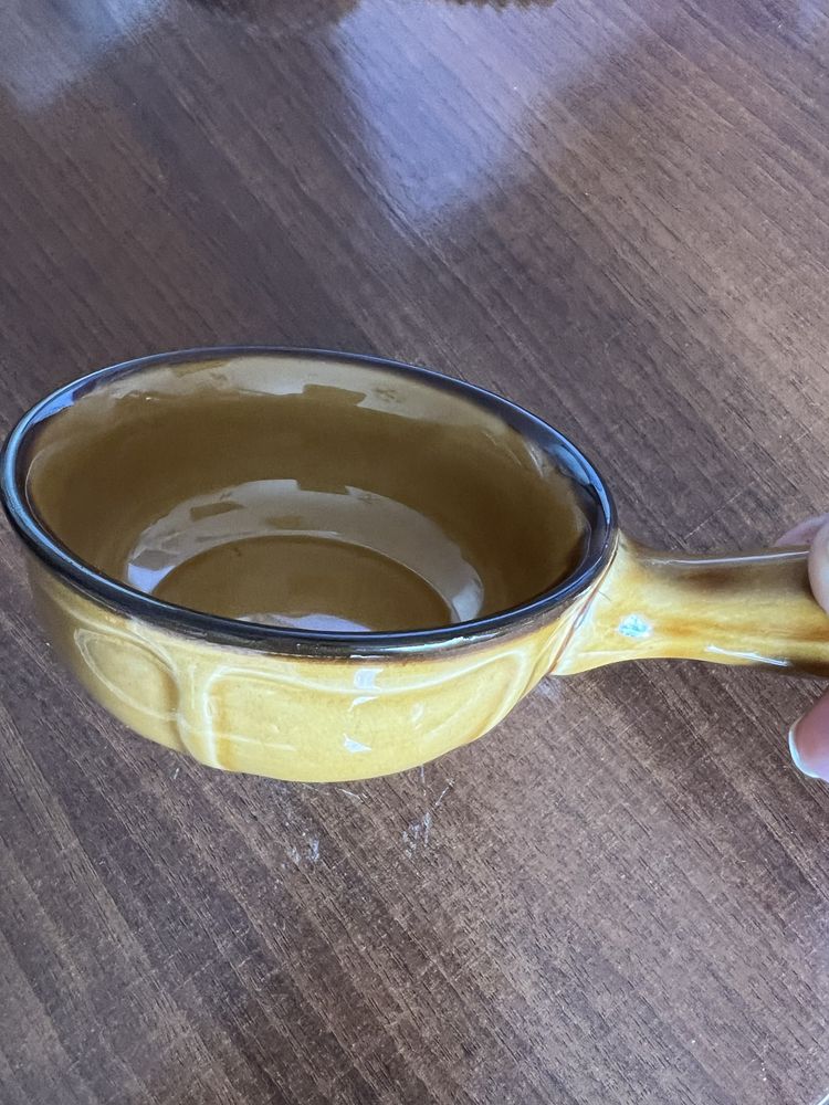 Kokilka ceramiczna z rączką