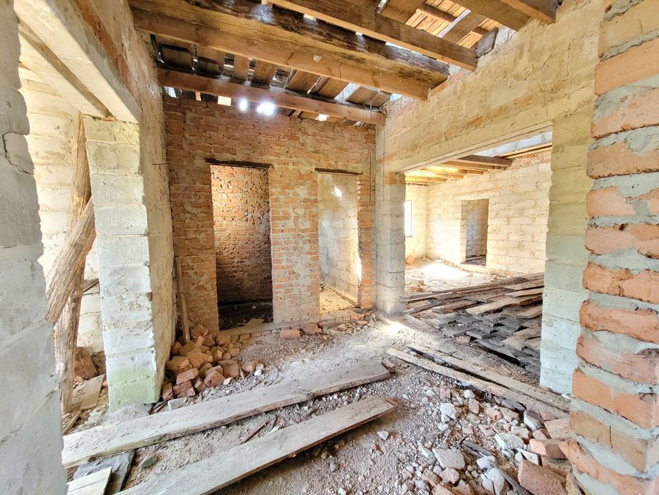 Терміново! 11сот, 200м2, місце ТОП!, обжита вулиця!!