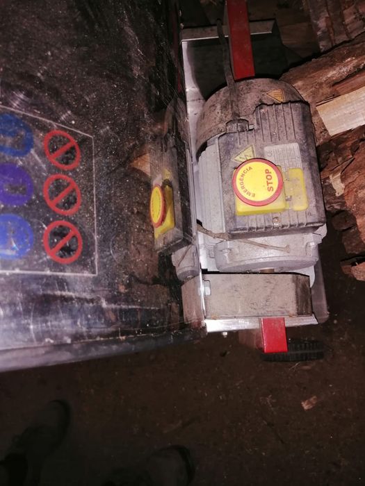 Ventilador/erguedor elétrico