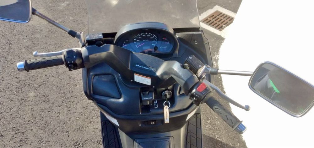 Suzuki Burgman 400