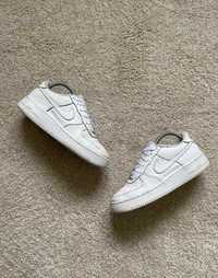 Nike Air Force 1 '07 White EU 43