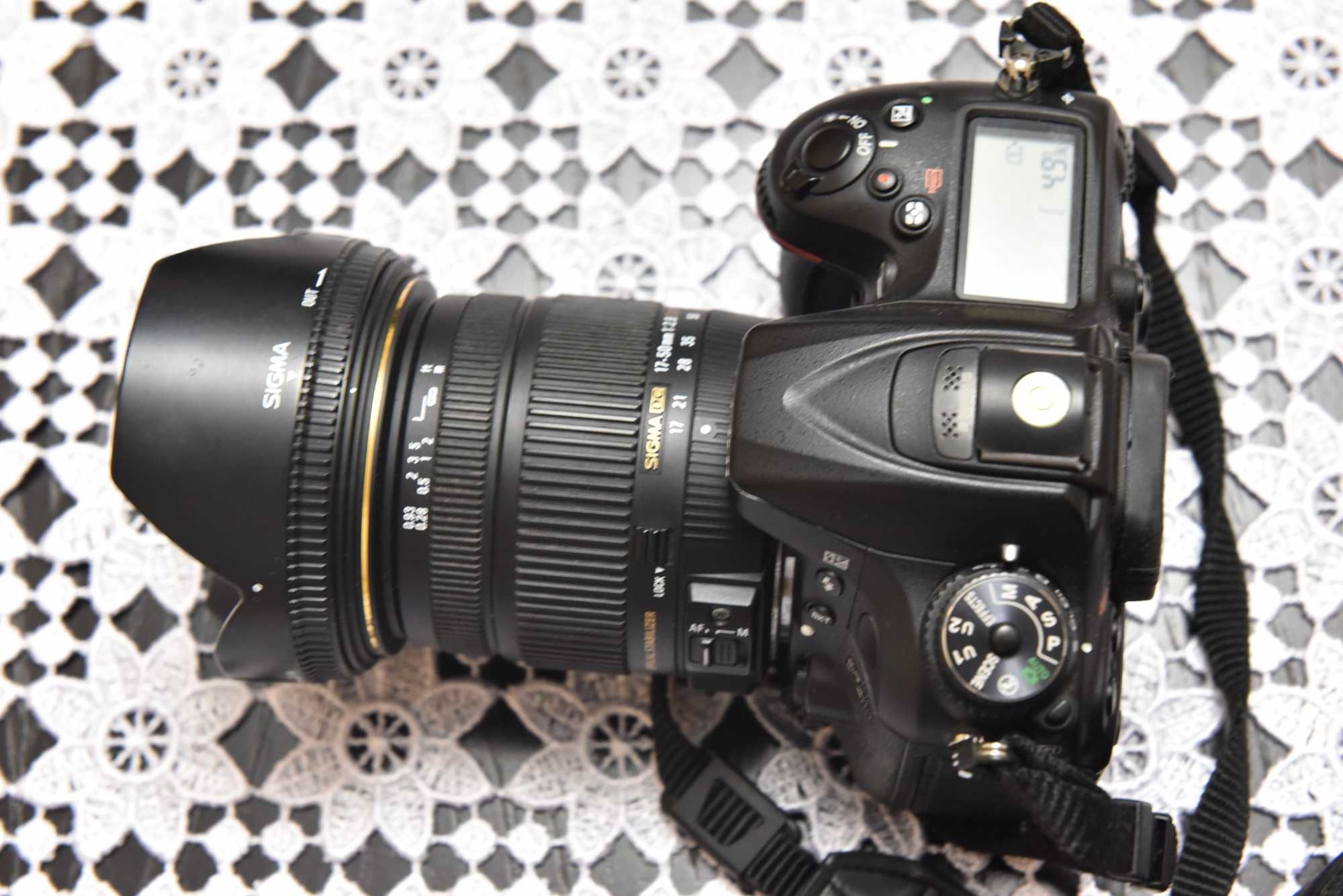 Nikon D7200 z obiektywem Sigma 17-50 f2,8