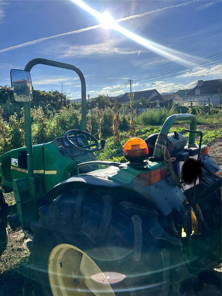 Trator john deere