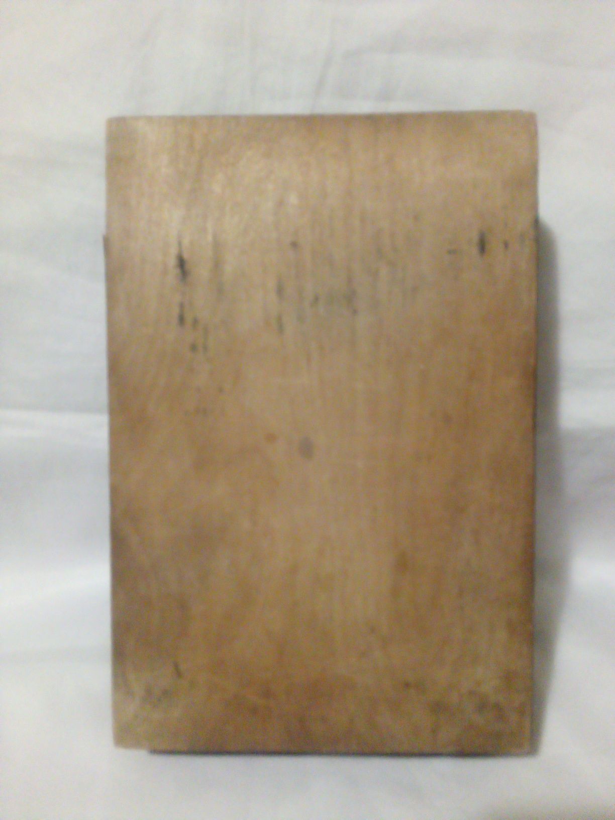 Старинная деревянная шкатулка