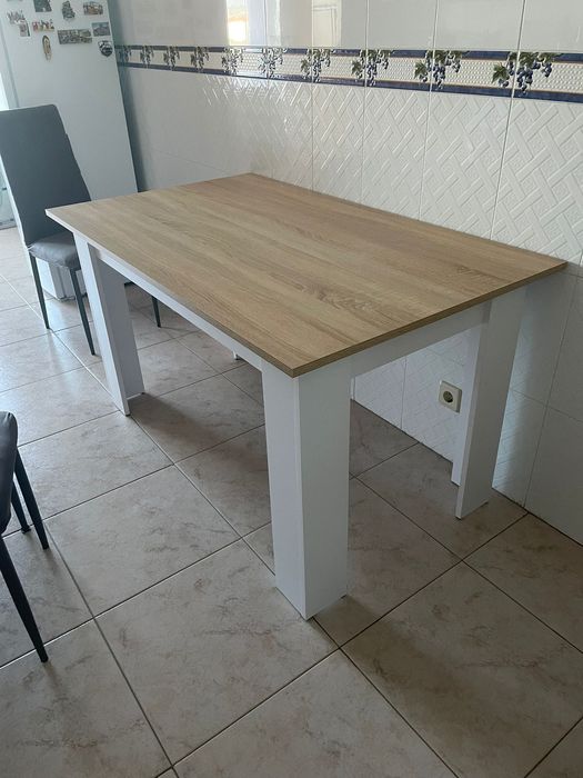 Vendo Mesa em ótimo estado