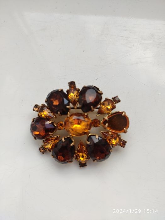 Продам брошь СССР