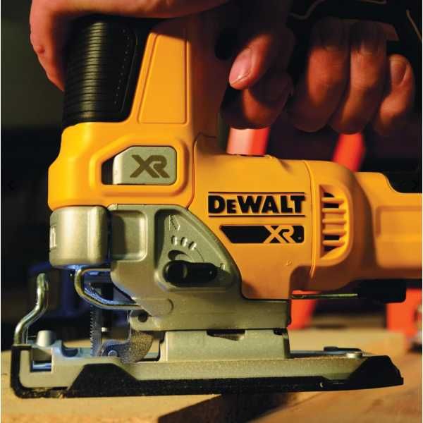 Пила лобзикова акумуляторна безщіткова DeWALT DCS334N Оригінал