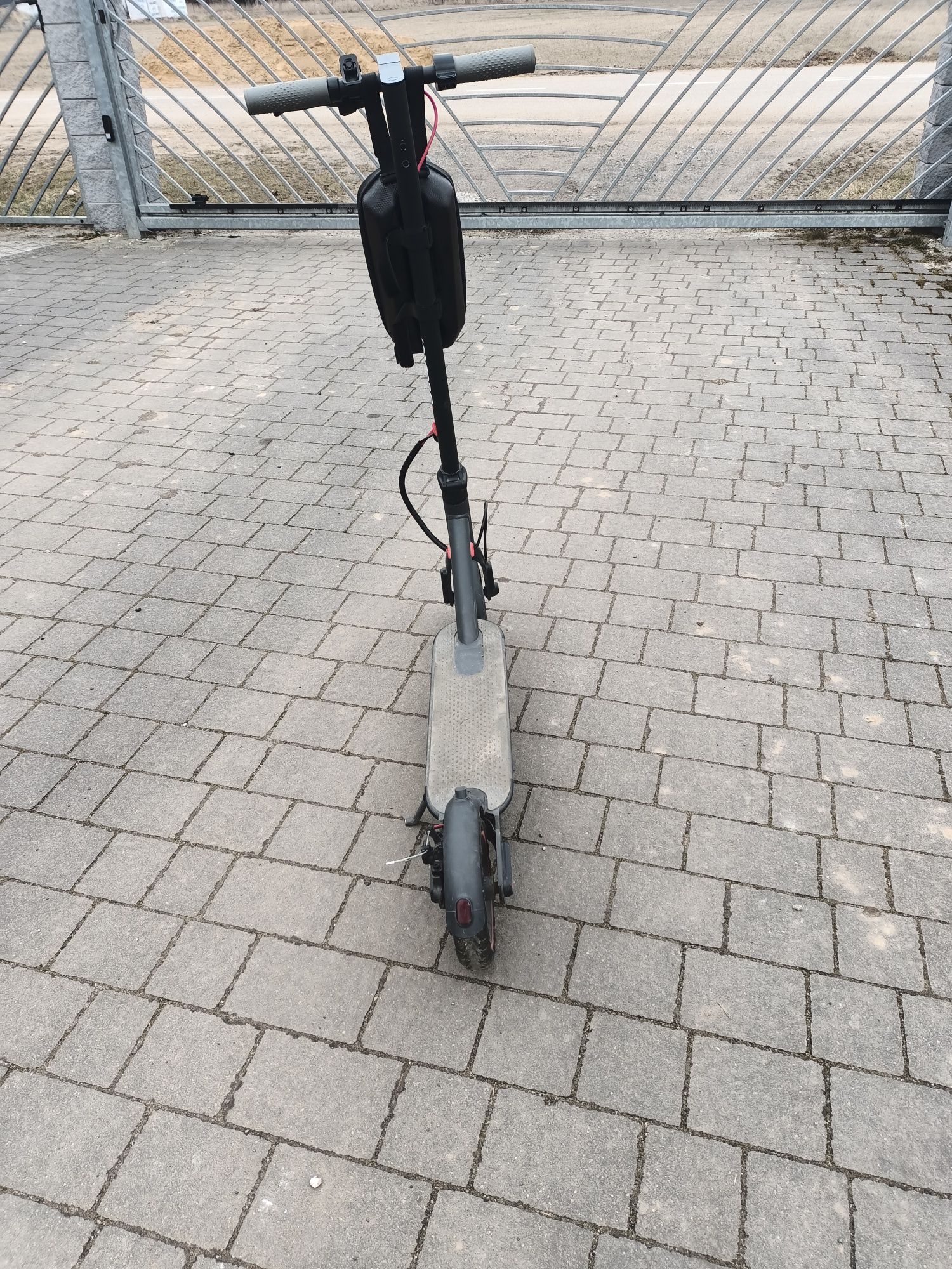 Hulajnoga elektryczna