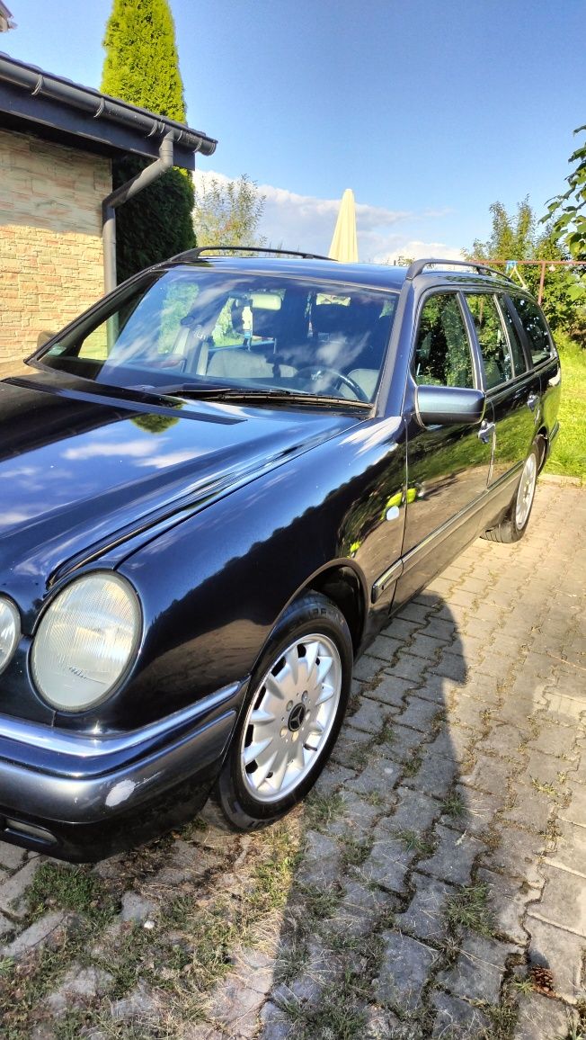 Mercedes W210 4Matic 2.8 LPG zadbany