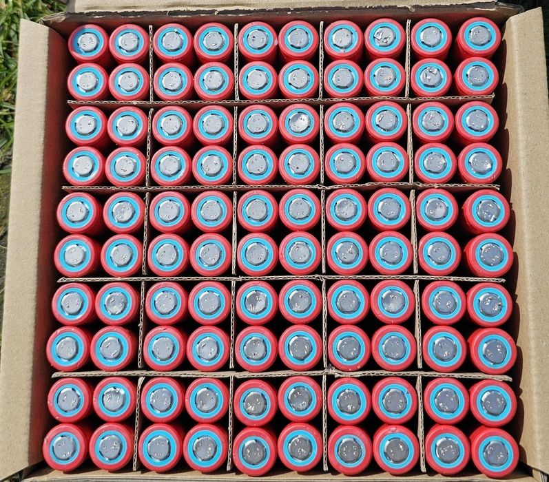 350 sztuk ogniw Sanyo RX
