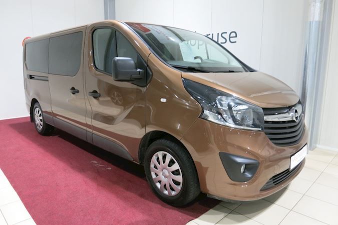 Wynajem - Wypożyczalnia busów 9-osobowych - automaty z 2025 roku