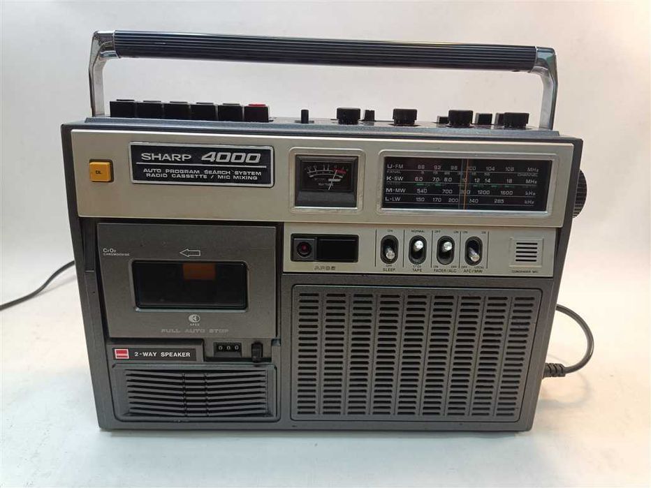 Radiomagnetofon SHARP GF-4000H