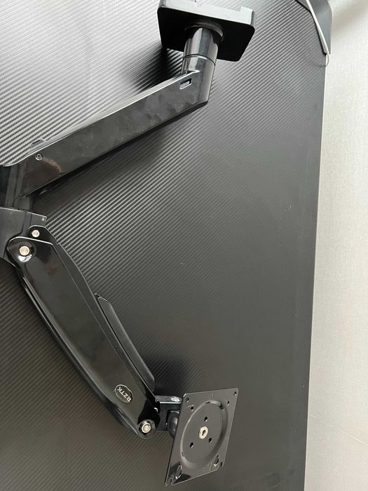 Кронштейн для монітора RZTK NB-F100A 22-35'' до 12кг VESA